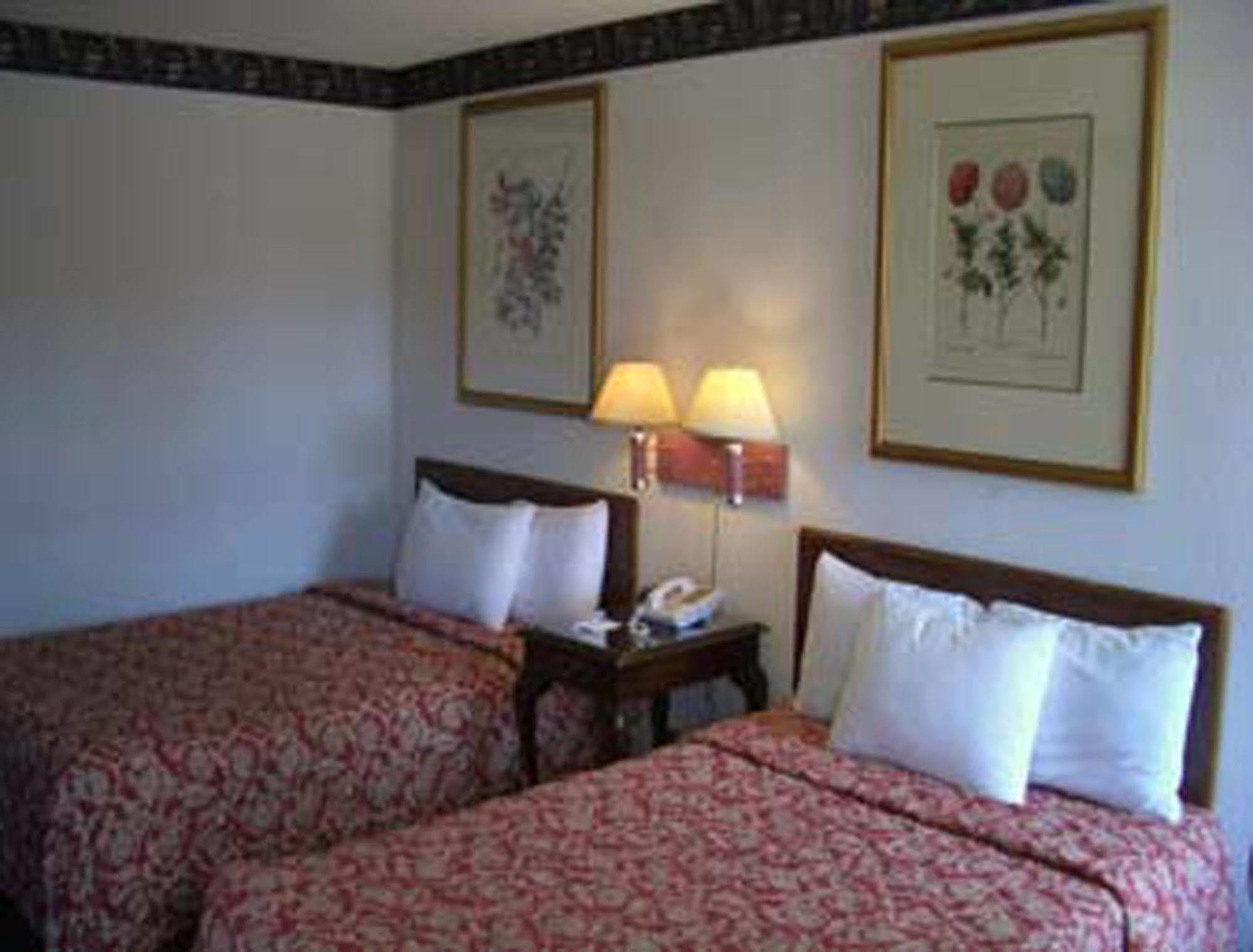 Regency Inn Of Naperville Exterior foto